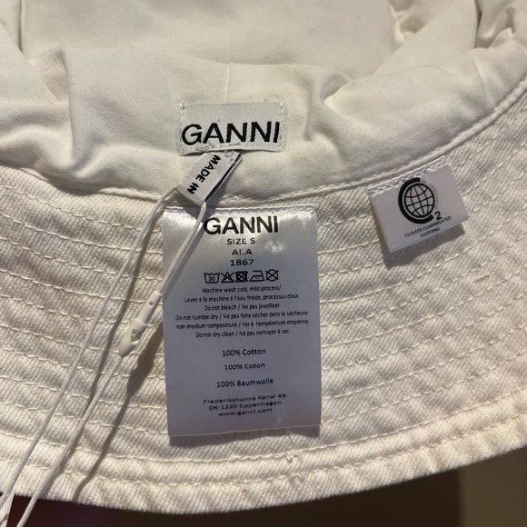 Ganni bucket hat Brand New w tags! - Picture 5 of 6